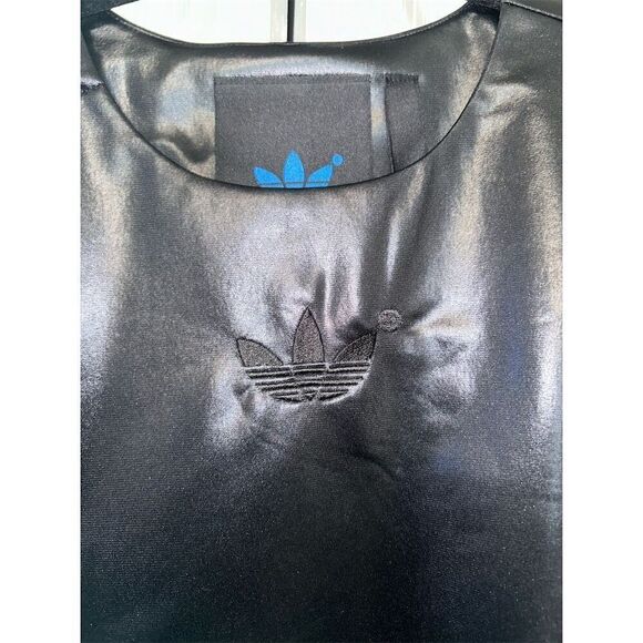 Adidas Women's Blue Version Chile 62 Vest Black Size Large Snap-Button F… - Picture 4 of 10